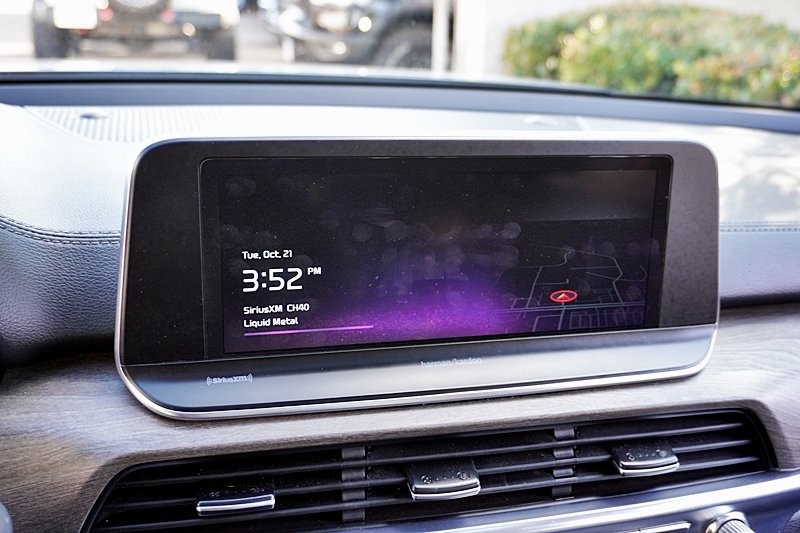 Used 2022 Silver Kia SX image 26