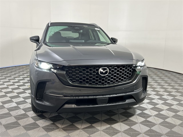 2026 Mazda CX-50 2.5 Preferred photo 2