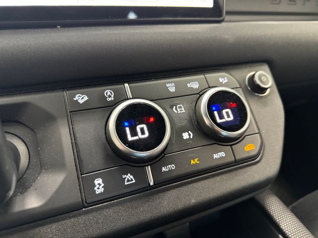 2021 Land Rover Defender 90 X-Dynamic S photo 37