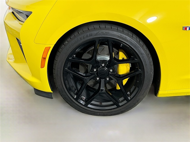 2017 Chevrolet Camaro 1SS photo 11