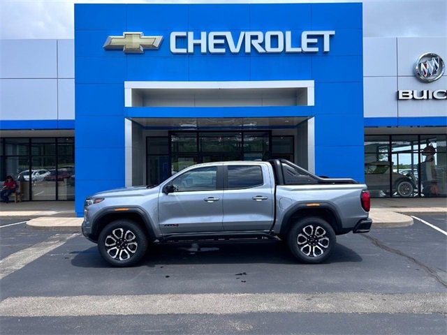 2025 GMC Canyon AT4's photo