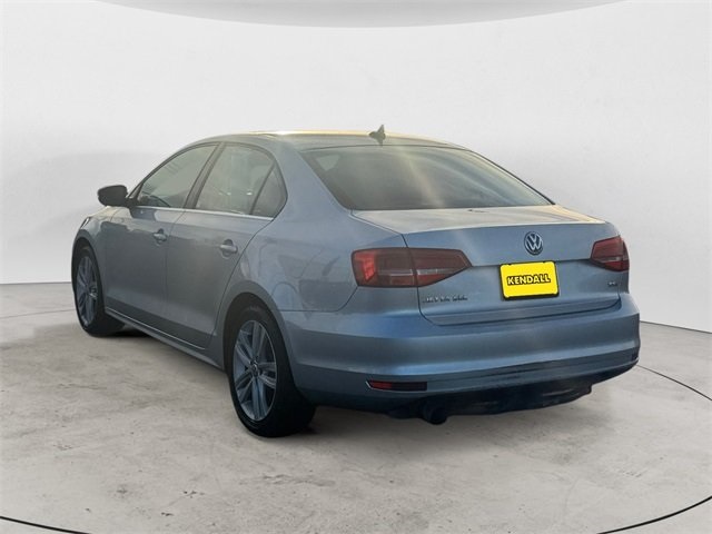 2015 Volkswagen Jetta 1.8T SEL photo 3