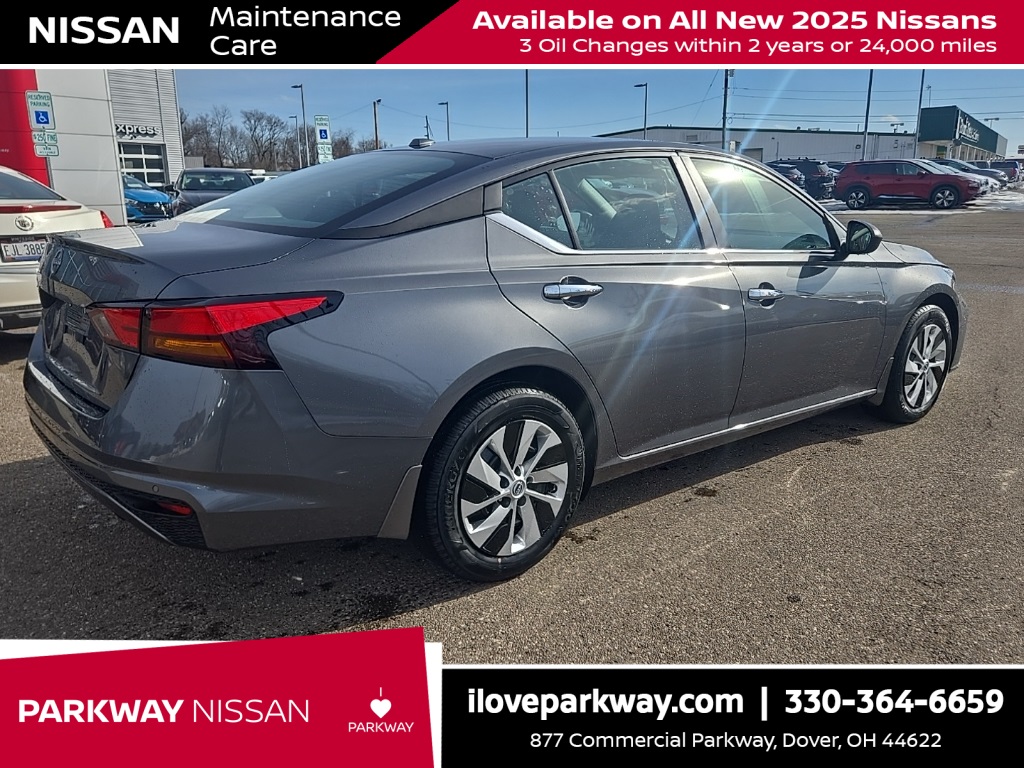 2025 Nissan Altima 2.5 S photo 7