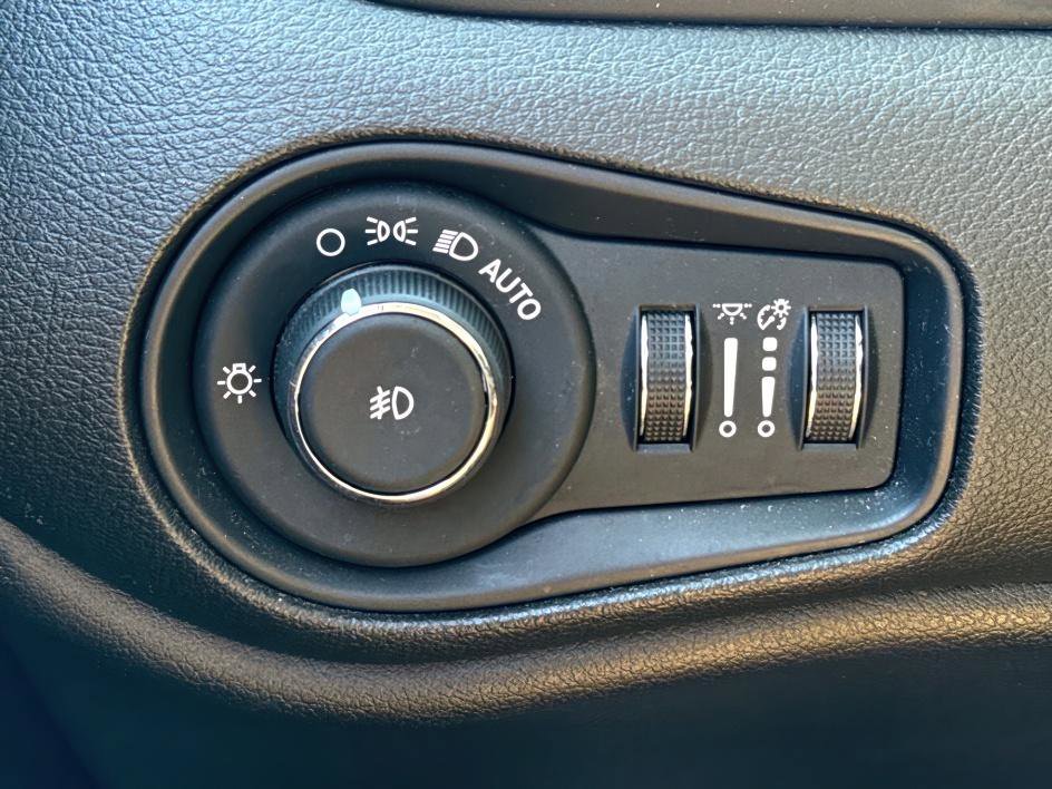 2019 Jeep Renegade Latitude photo 17