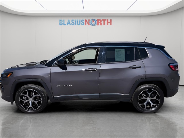 2024 Jeep Compass Limited photo 4
