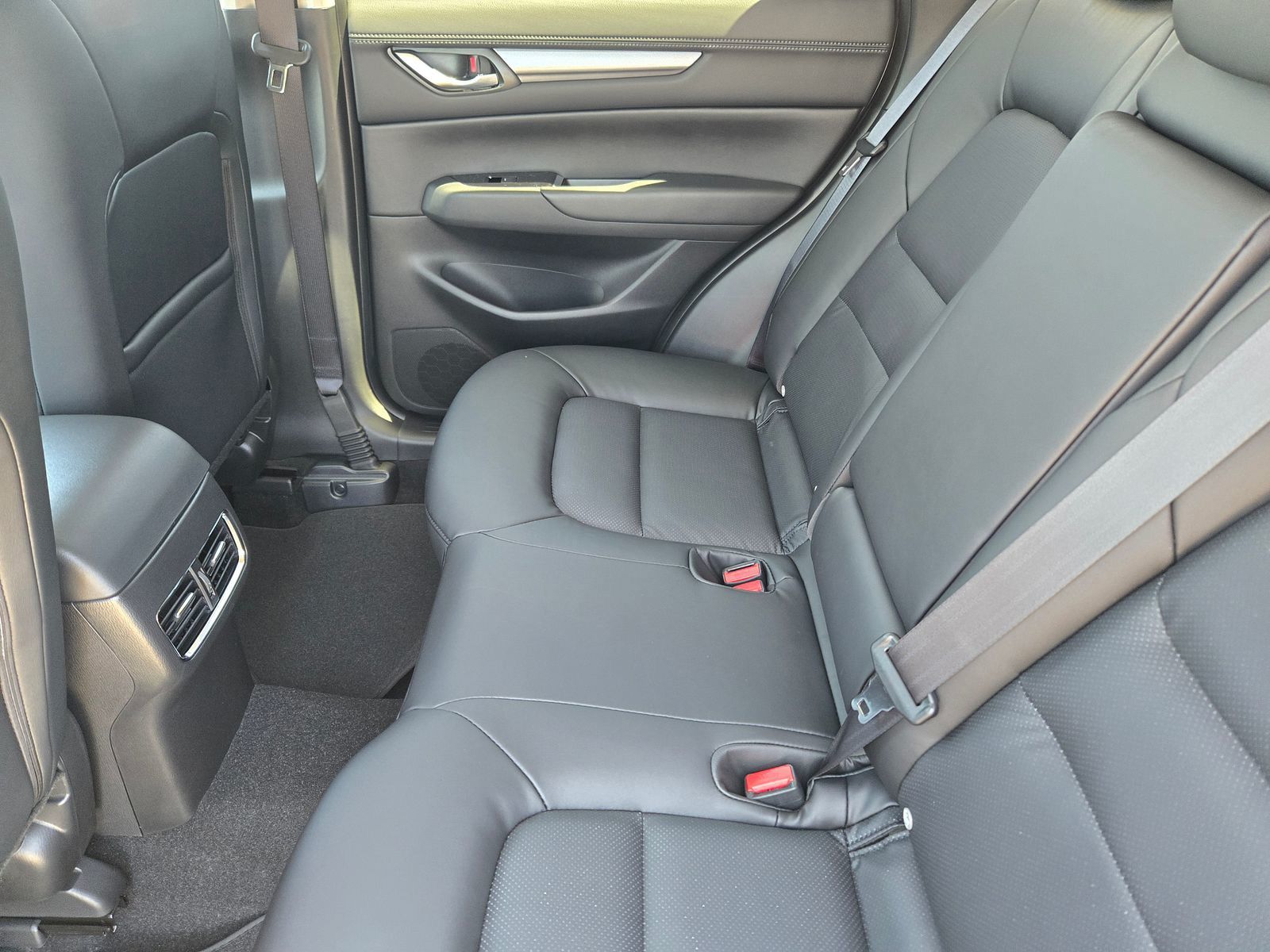 2025 Mazda CX-5 2.5 Select photo 7