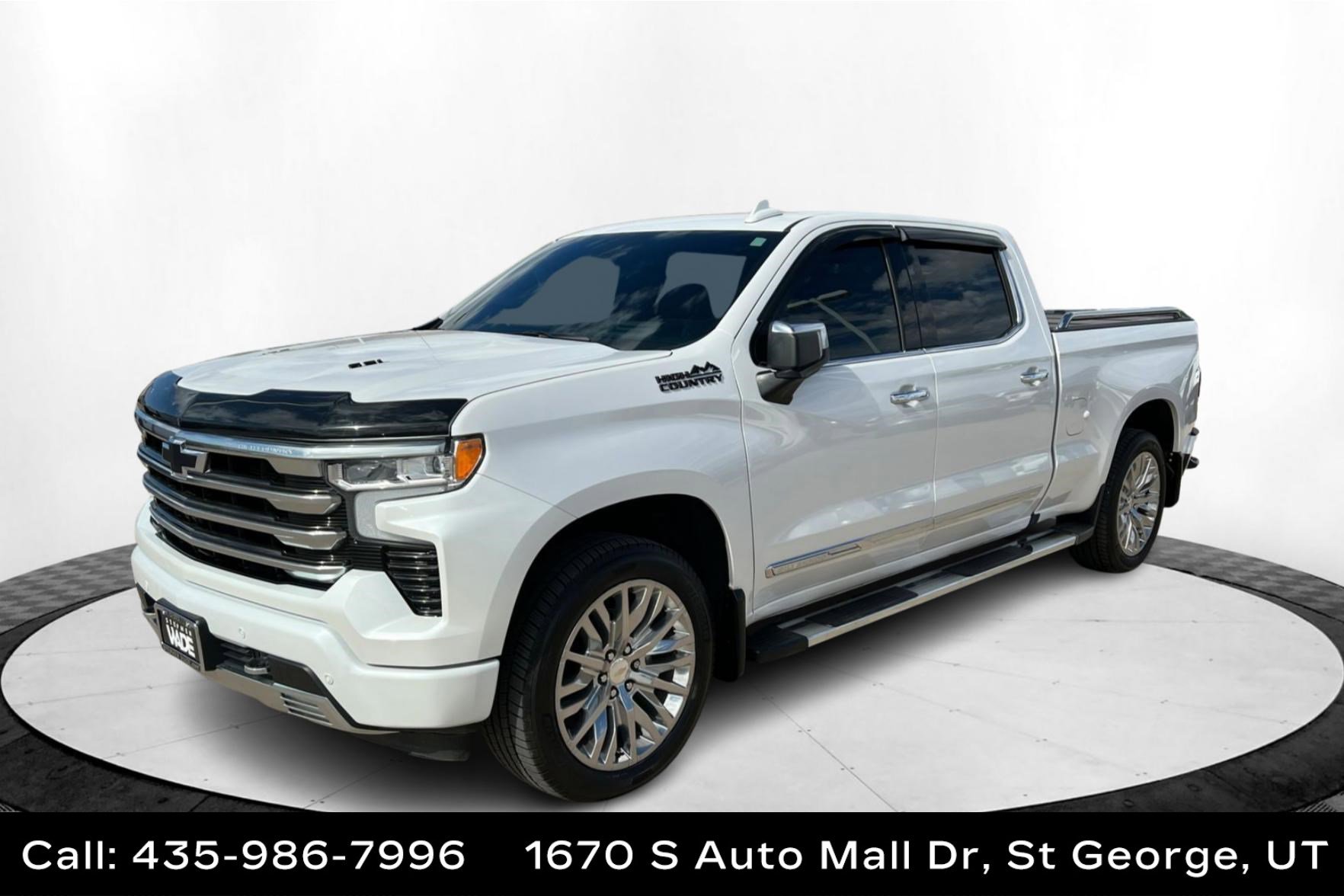 2023 Chevrolet Silverado 1500 High Country's photo