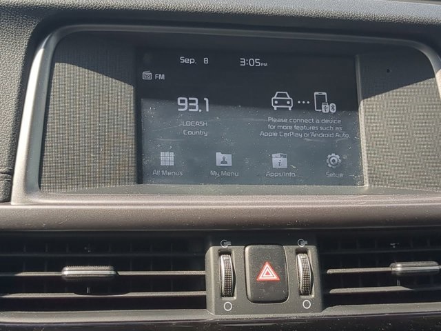 2018 Kia Optima LX photo 30