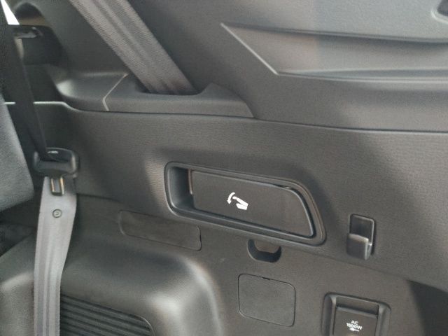 2025 Mitsubishi Outlander PHEV SEL photo 33