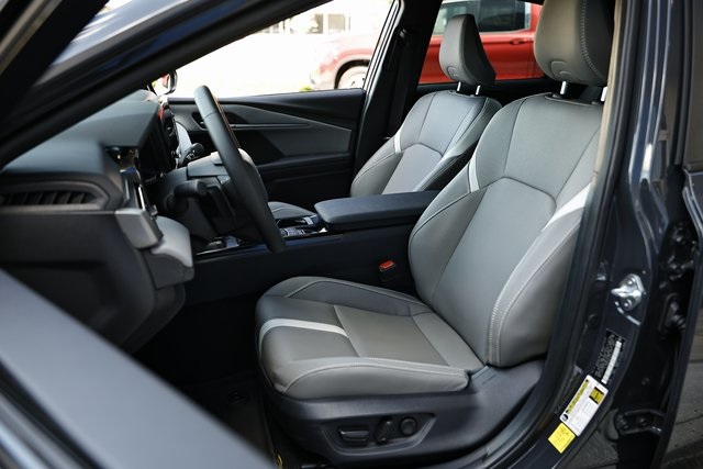 2025 Toyota Camry SE photo 20