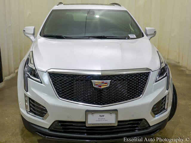 2025 Cadillac XT5 Sport photo 4