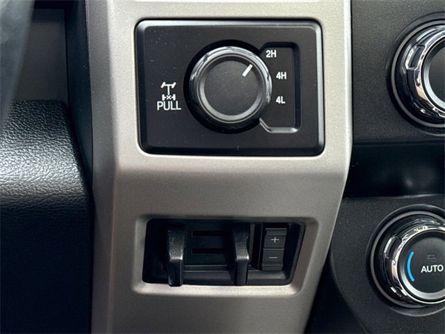 2021 Ford F-250 Lariat photo 14