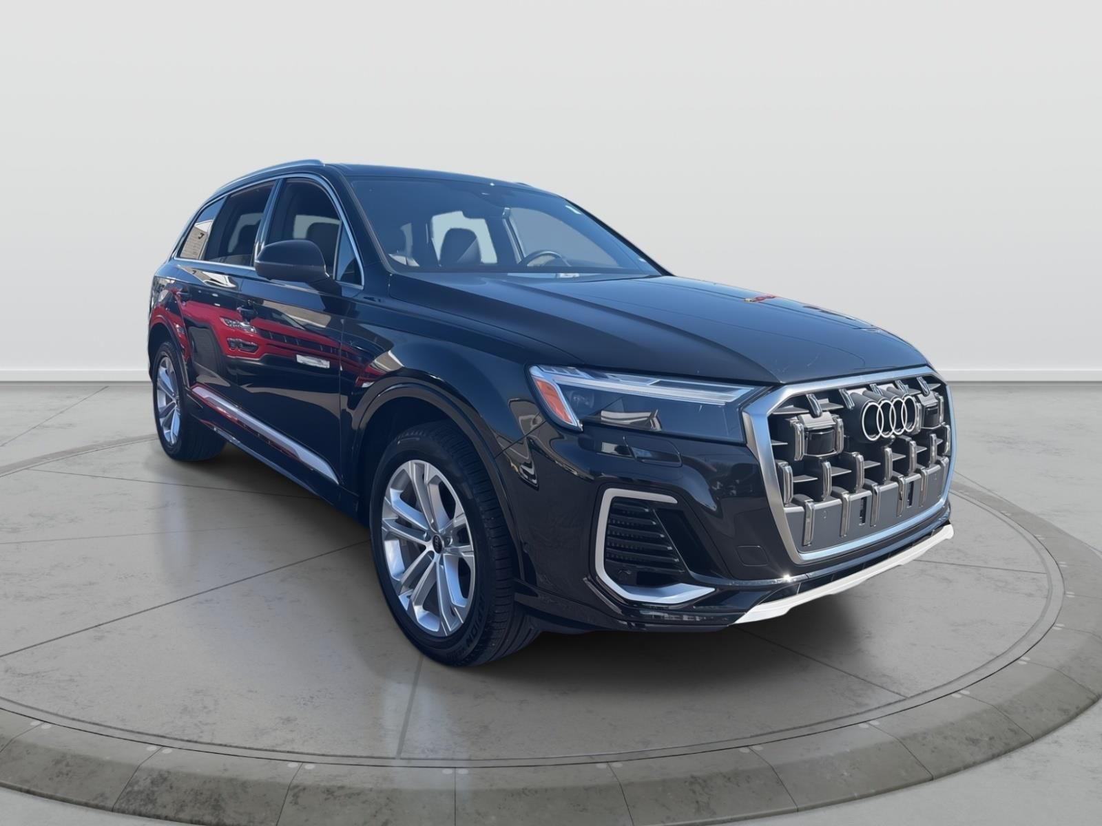 2025 Audi Q7 Premium Plus's photo