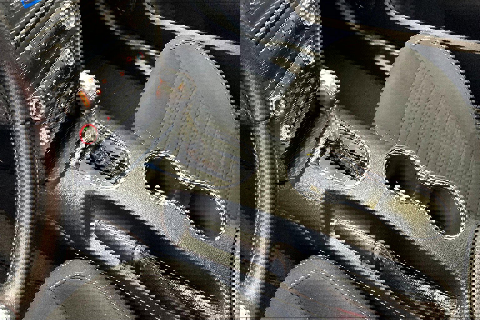 2016 Ford Mustang EcoBoost photo 14