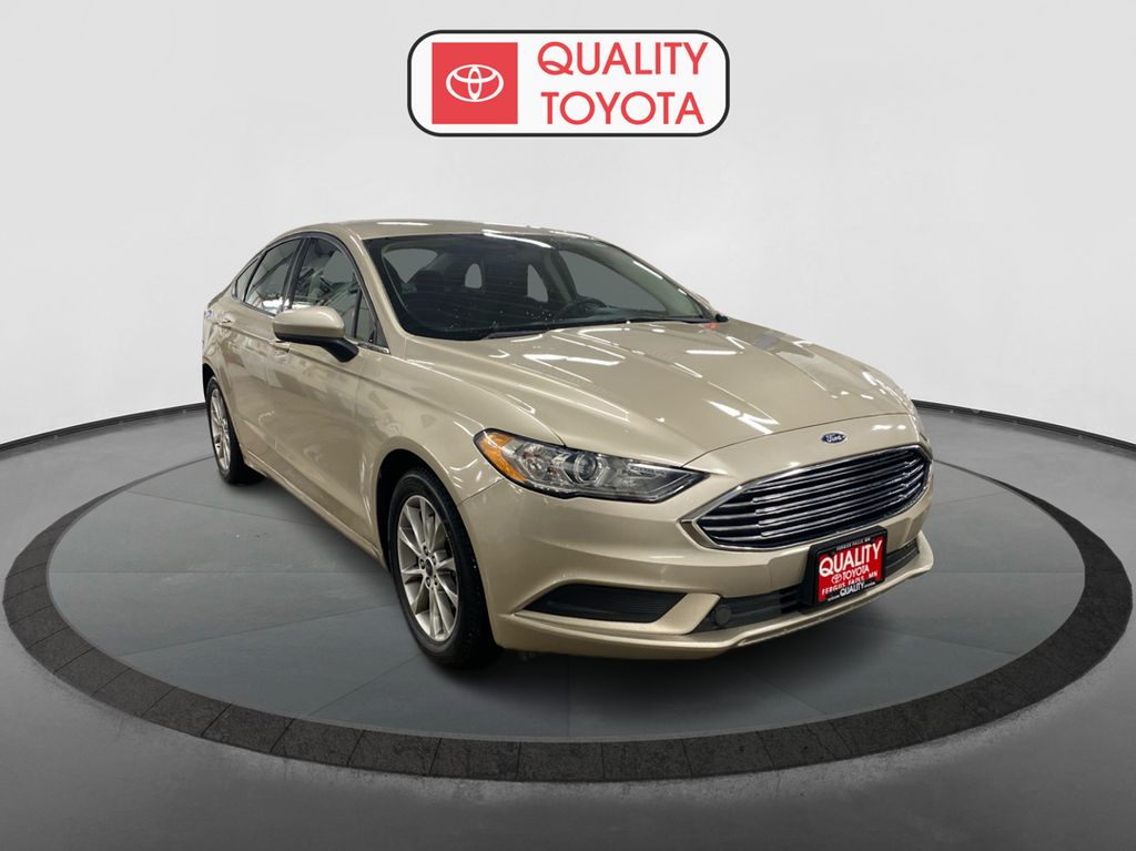 Used 2017 Ford Fusion SE with VIN 3FA6P0H77HR151037 for sale in Fergus Falls, Minnesota