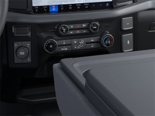 2025 Ford F-150 XL photo 11