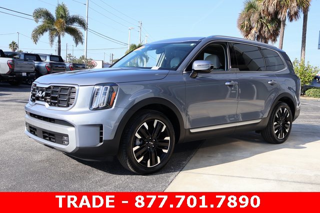 2023 Kia Telluride SX photo 3