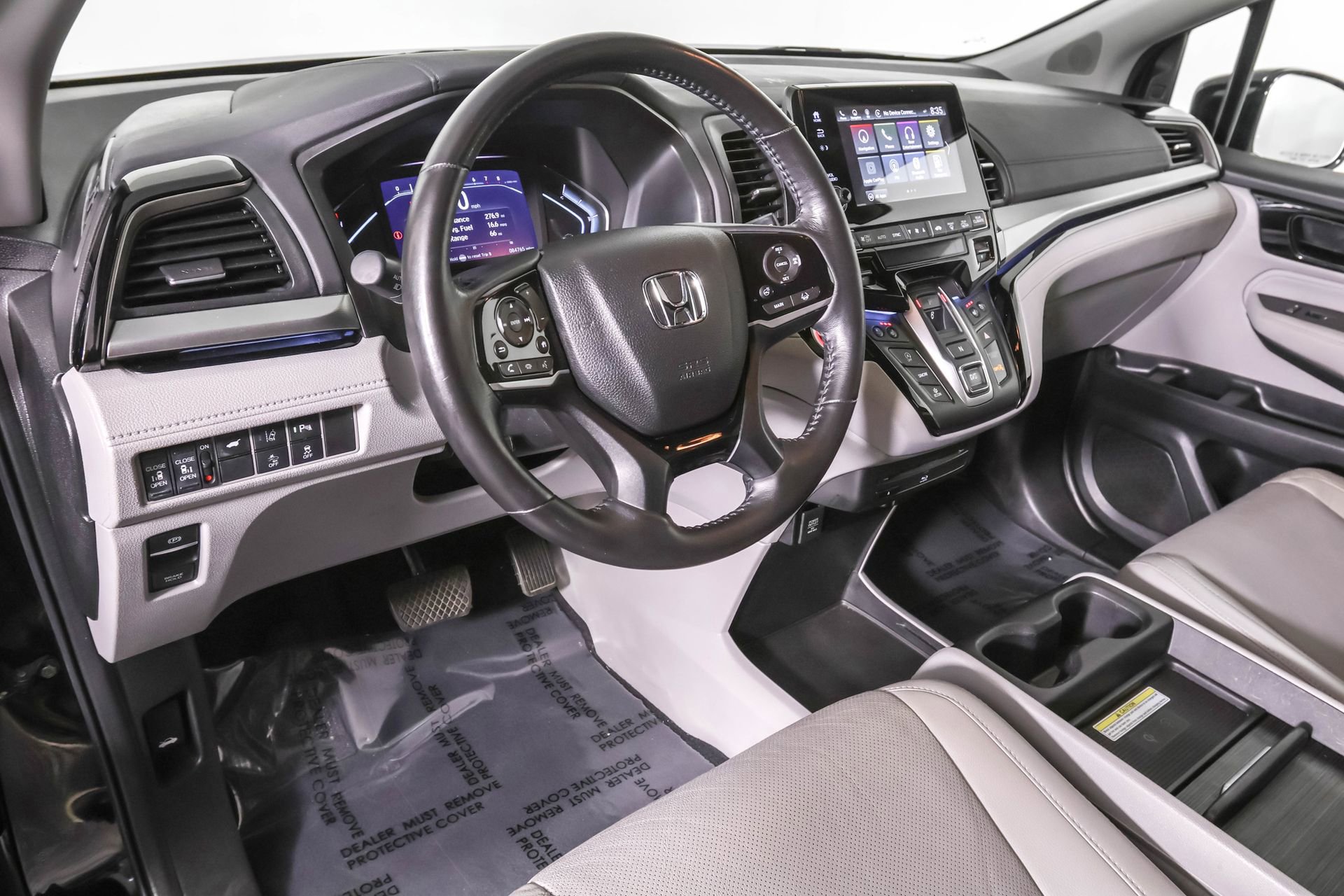 2018 Honda Odyssey Elite photo 2