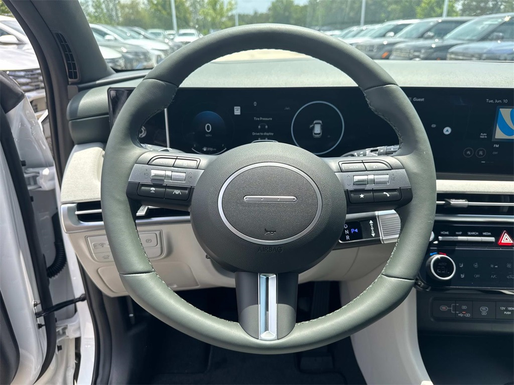 2025 Hyundai Tucson Limited photo 10