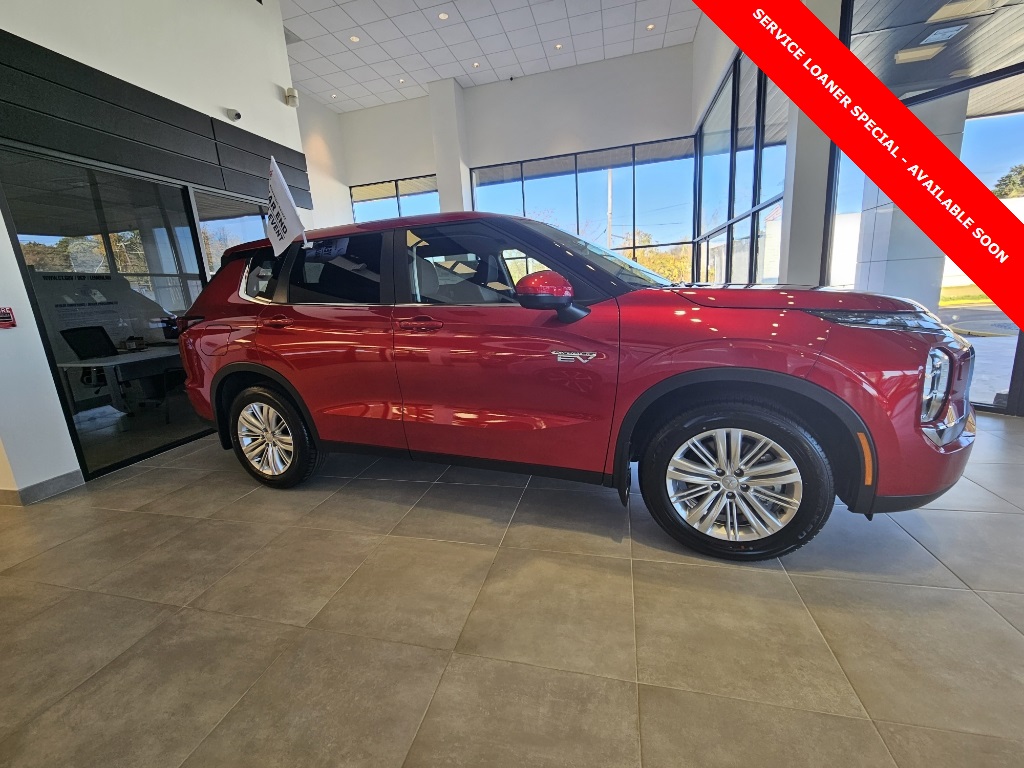 2024 Mitsubishi Outlander PHEV ES photo 4