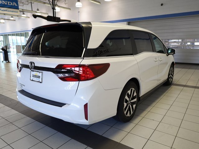 2026 Honda Odyssey EX-L photo 2