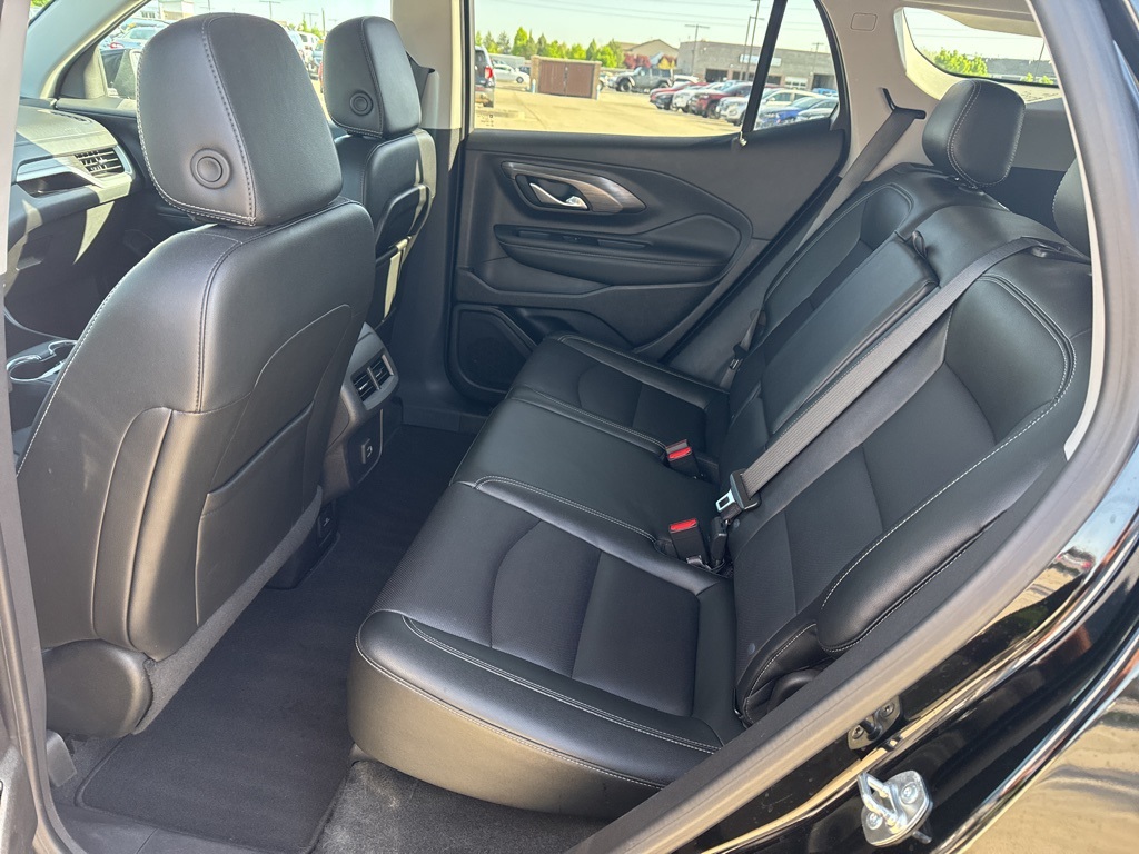 2024 Gmc Terrain SLT photo 17