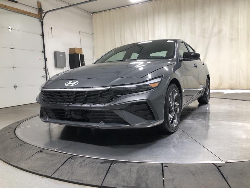 2025 Hyundai Elantra Hybrid SEL Sport photo 3