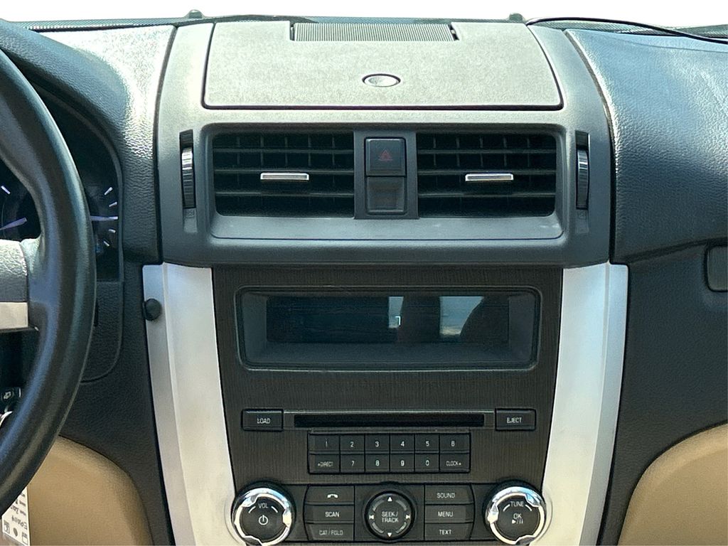 2010 Mercury Milan Premier photo 12