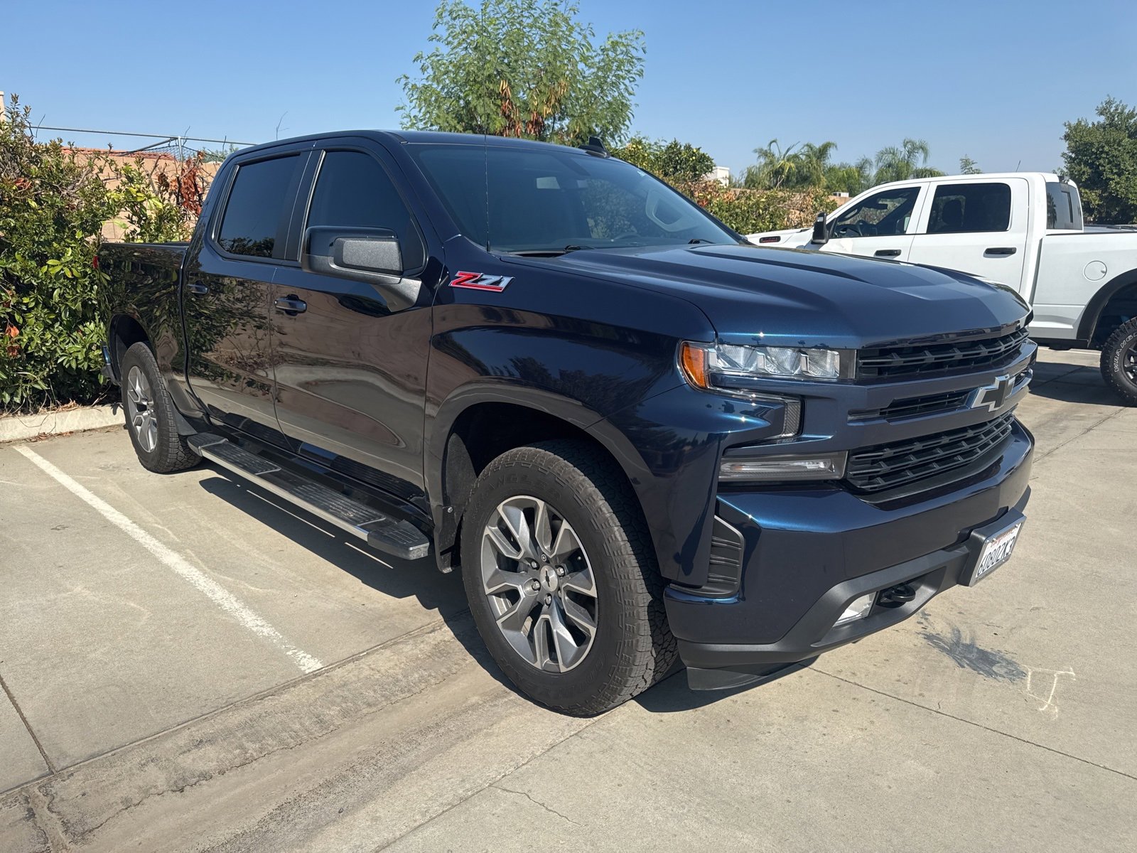 2022 Chevrolet Silverado 1500 RST photo 2