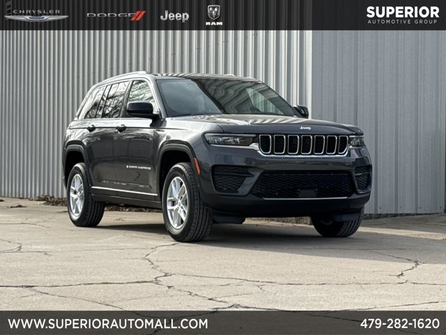 2025 Jeep Grand Cherokee Laredo's photo