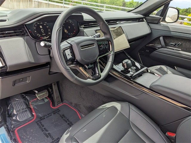 2025 Land Rover Range Rover Sport photo 10