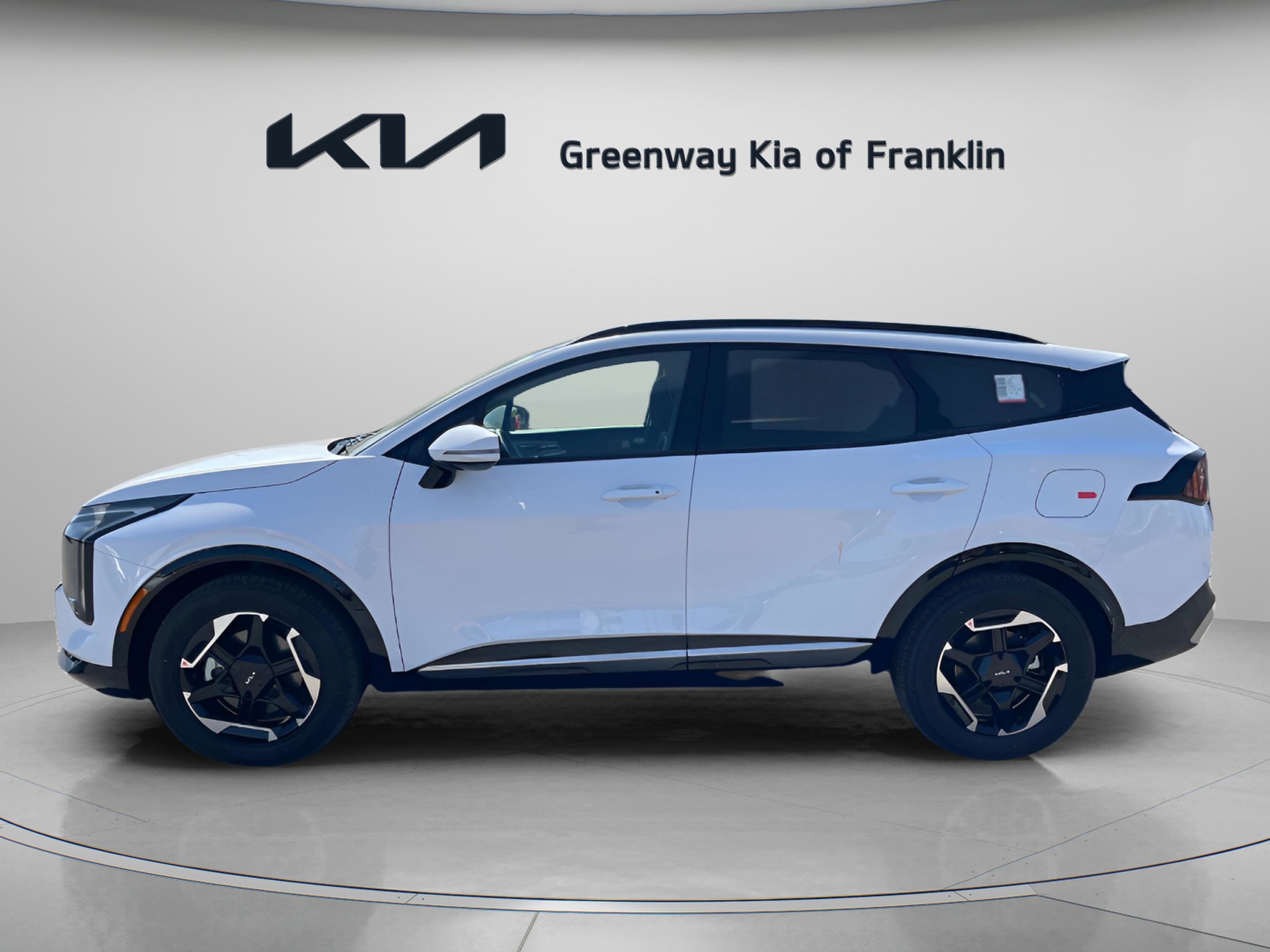 2026 Kia Sportage SX photo 4