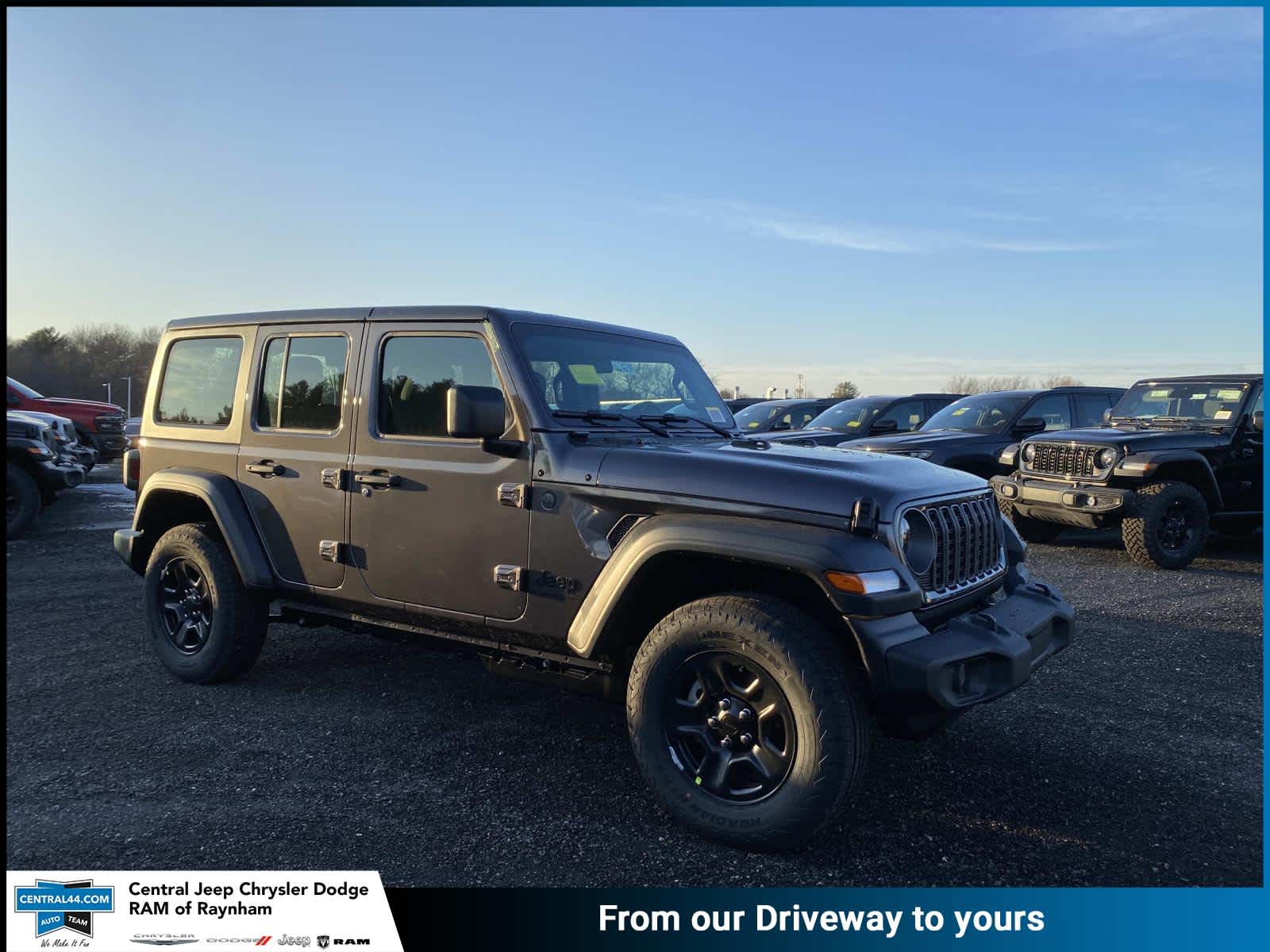 2026 Jeep Wrangler 4-Door Sport's photo