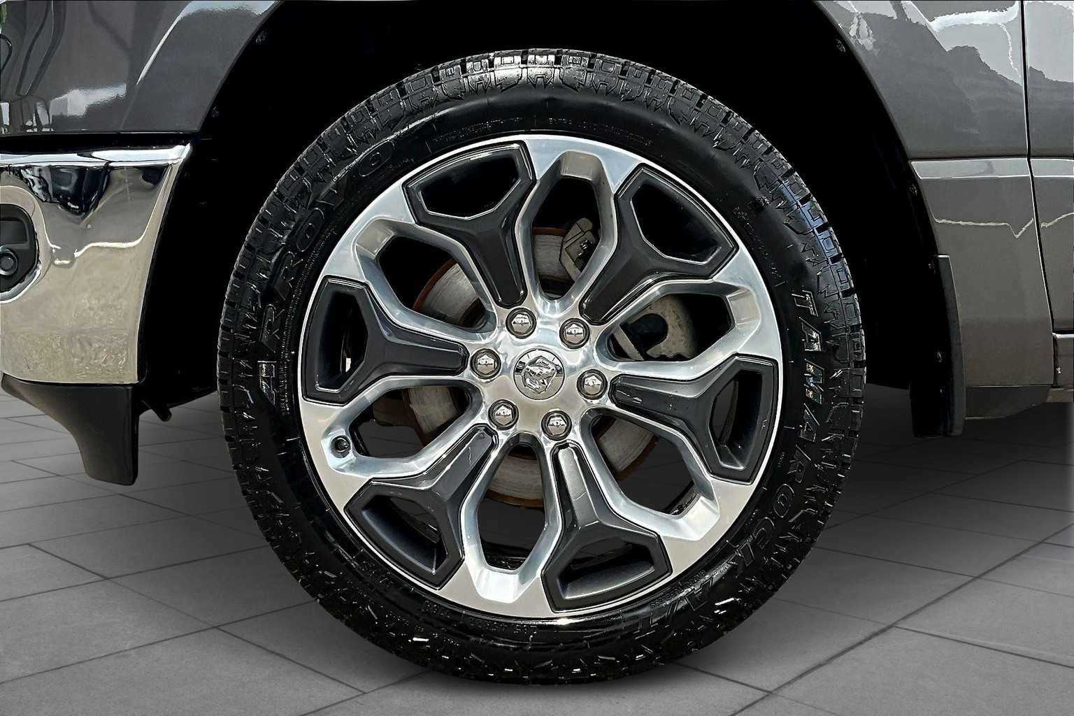 2019 Ram 1500 Big Horn Lone Star photo 9
