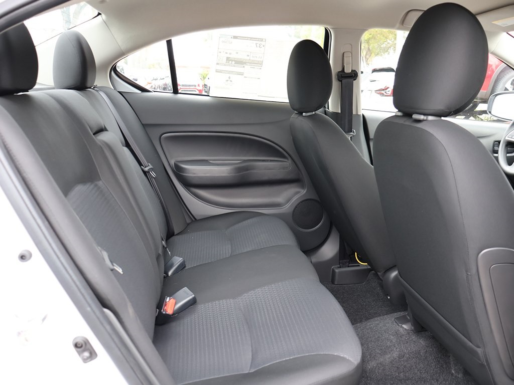 2024 Mitsubishi Mirage G4 ES photo 32