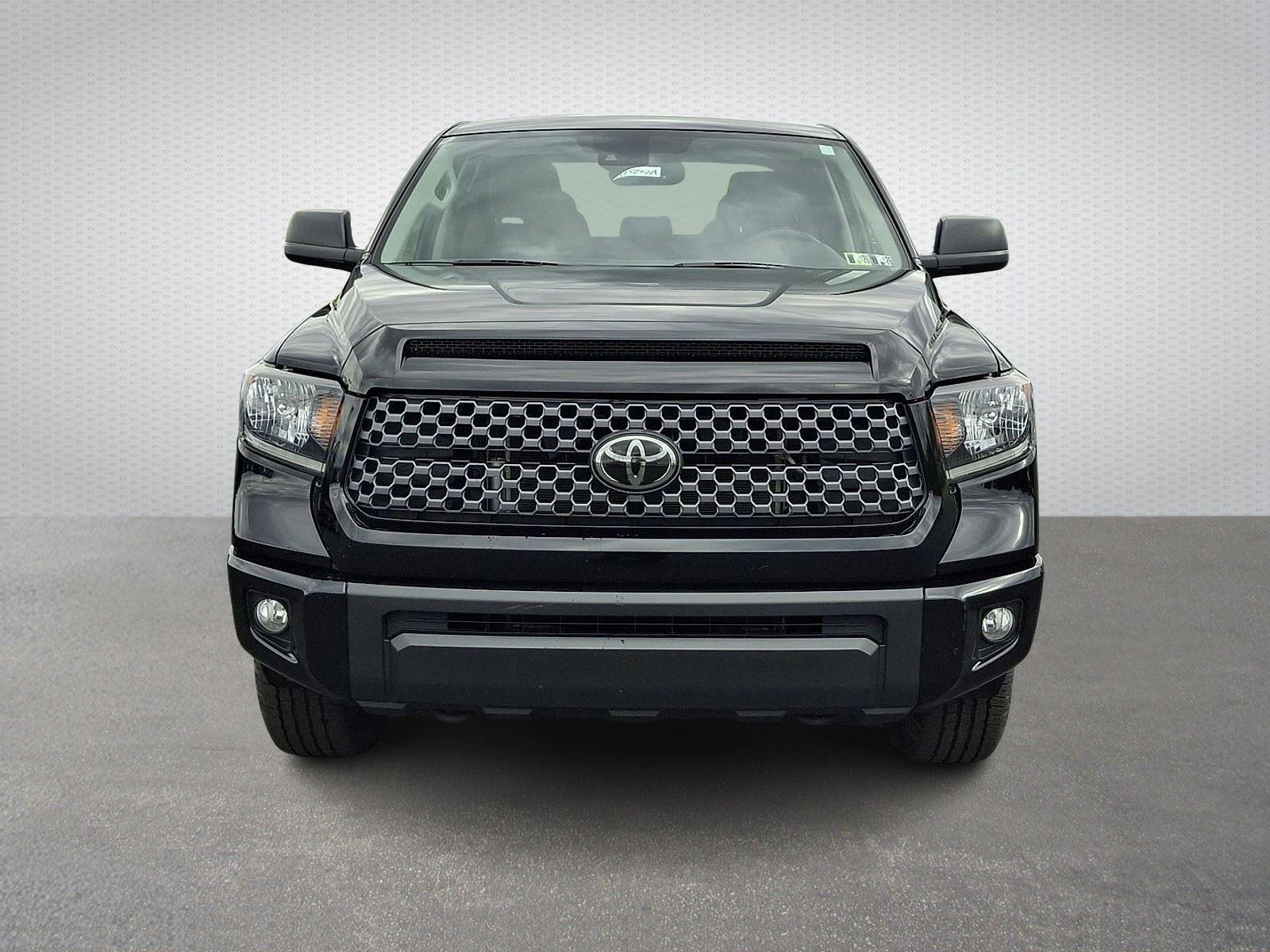 2021 Toyota Tundra SR5 Grade photo 2