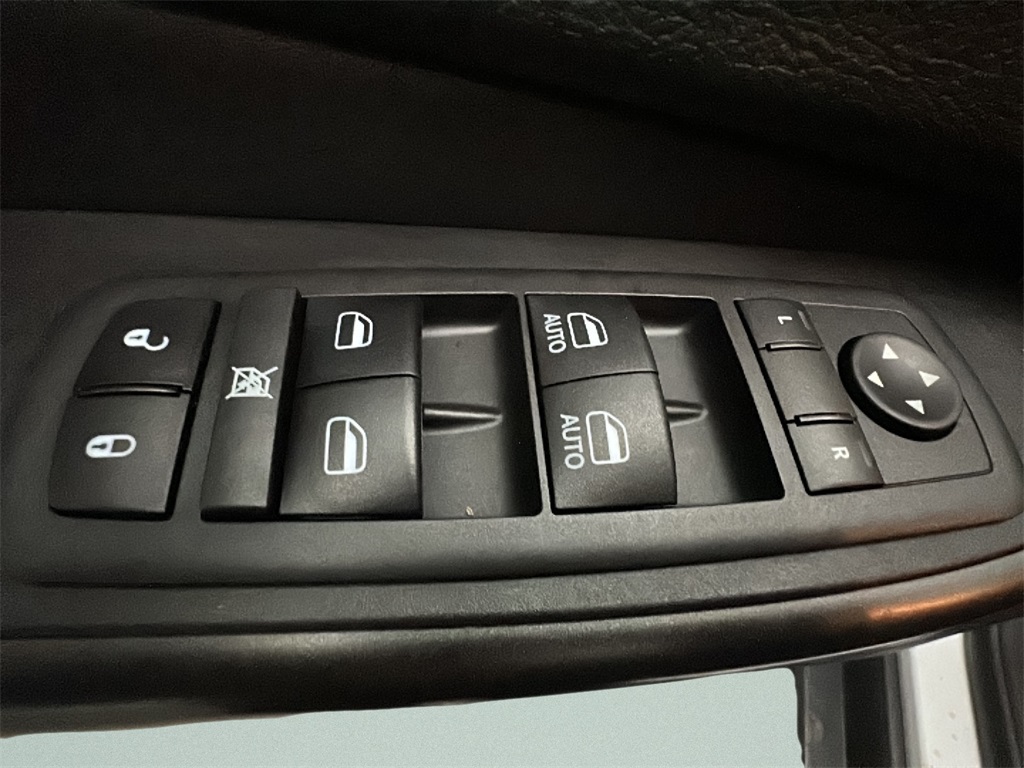2020 Jeep Cherokee Trailhawk photo 9