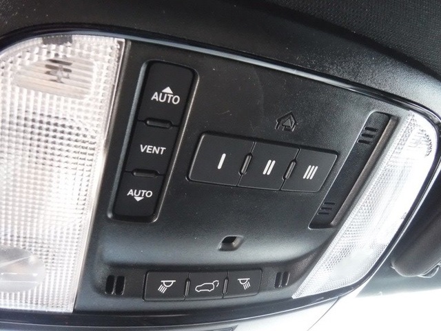 2025 Dodge Durango R/T Plus photo 34