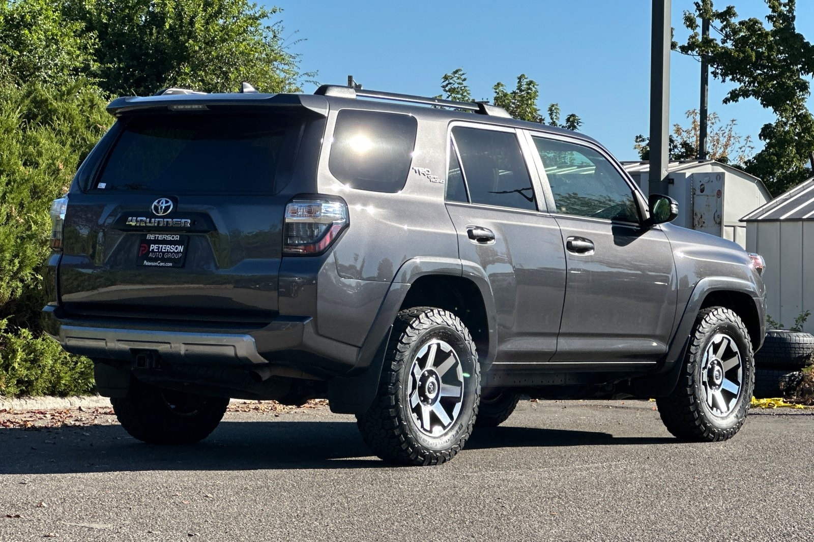 2019 Toyota 4Runner TRD Off-Road Premium photo 4