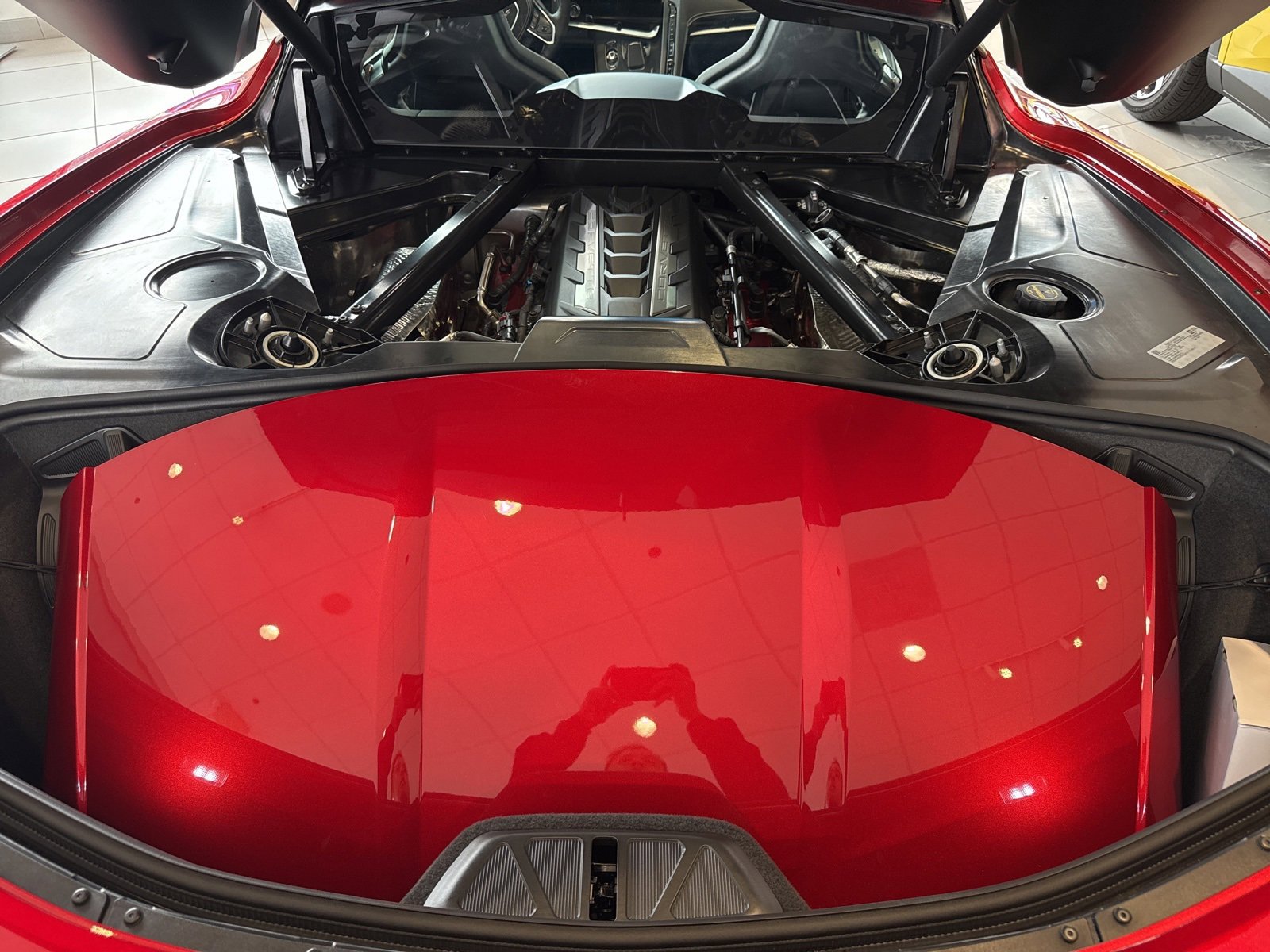 2025 Chevrolet Corvette 2LT photo 13