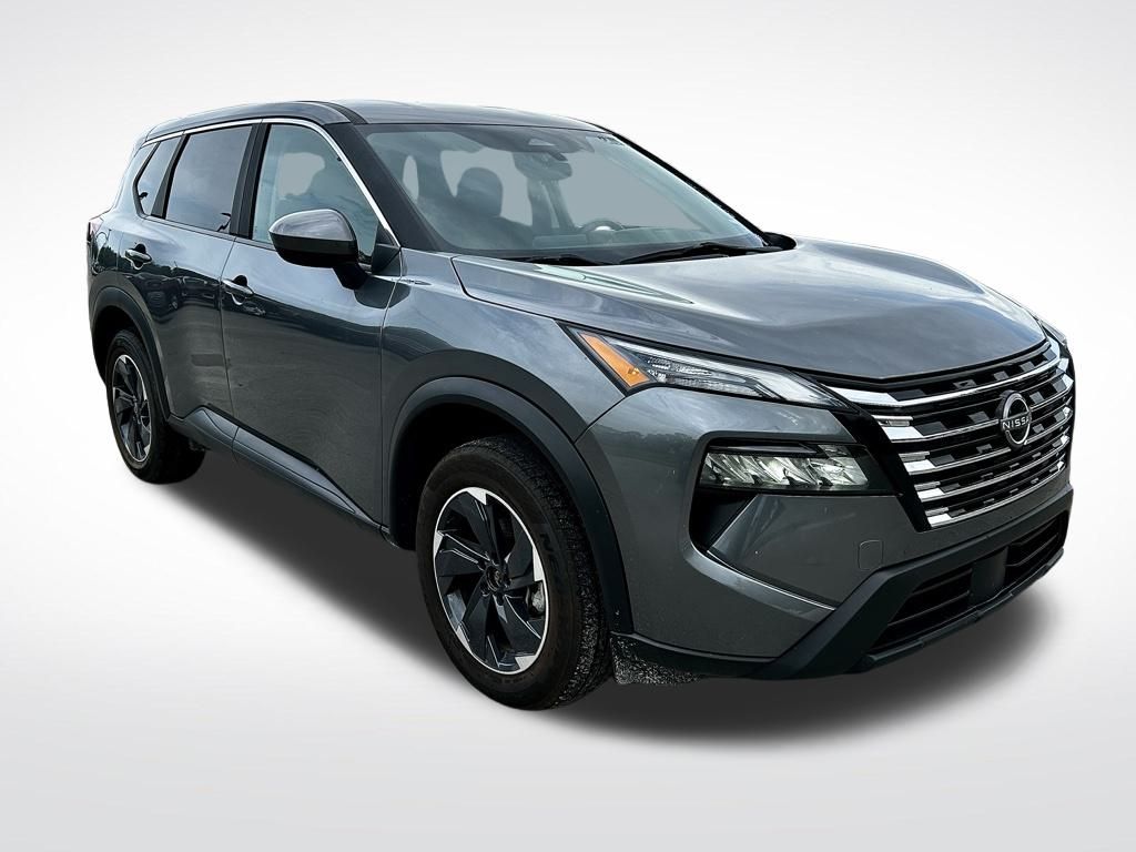 2024 Nissan Rogue SV photo 3