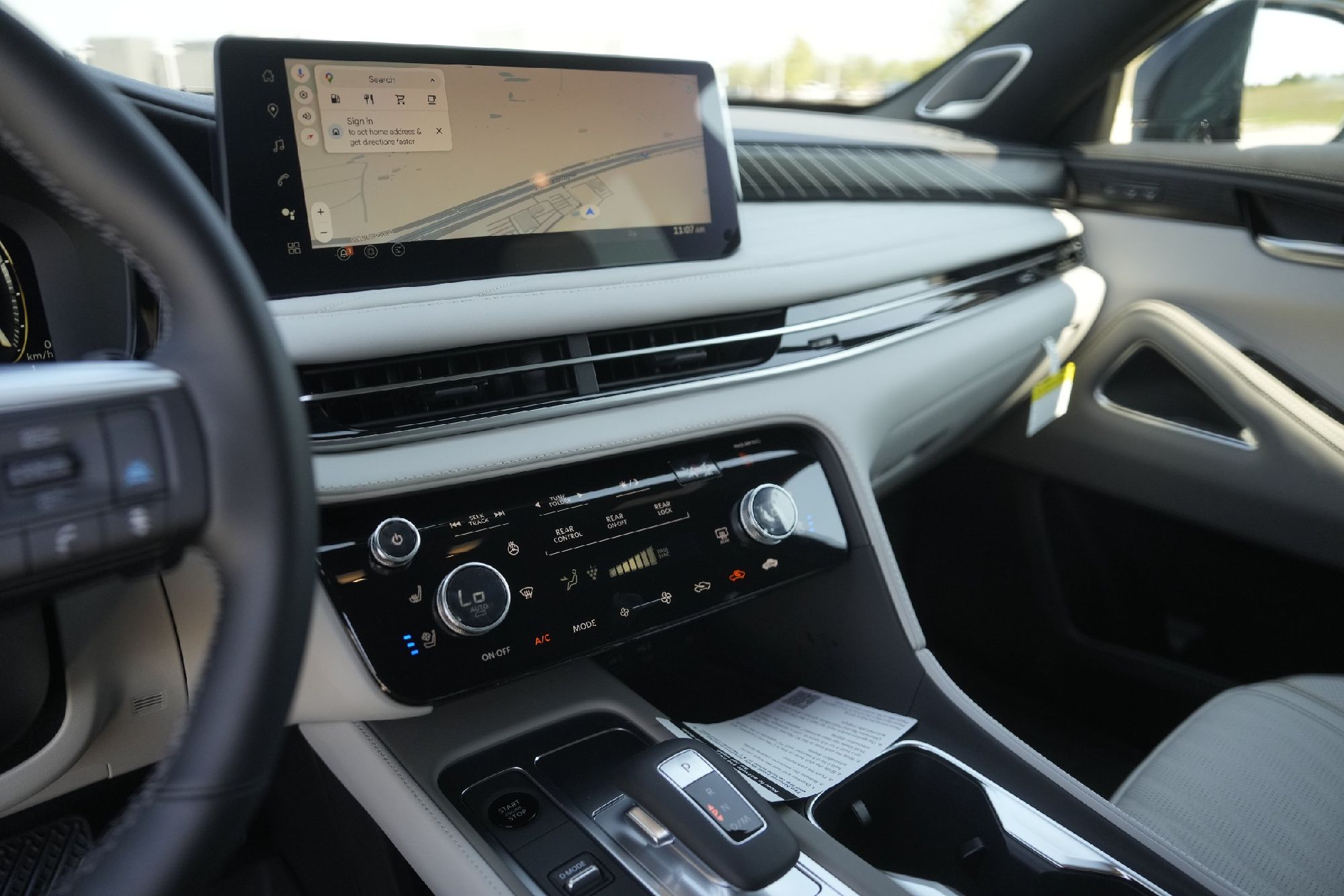 2026 Infiniti QX60 Autograph AWD photo 8