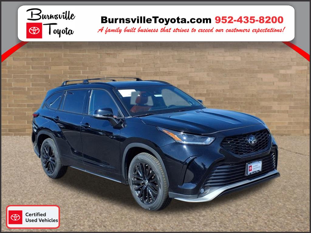 2023 Toyota Highlander XSE's photo