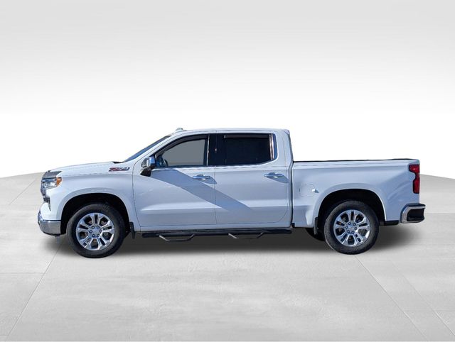 2023 Chevrolet Silverado 1500 LTZ photo 2