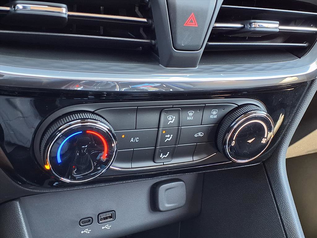 2026 Buick Encore GX Sport Touring photo 4