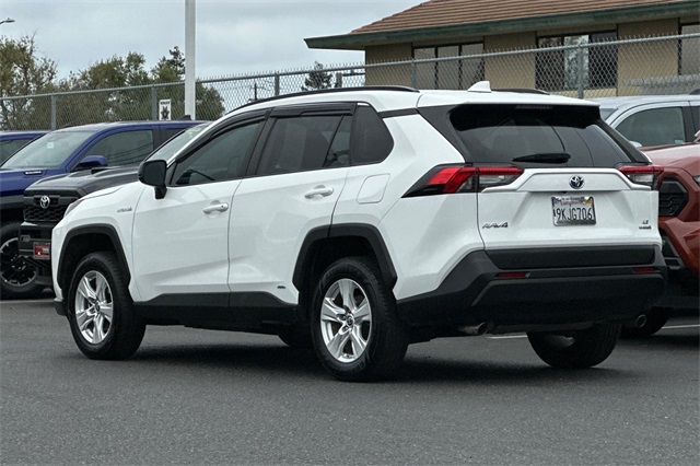 2021 Toyota RAV4 Hybrid LE photo 6