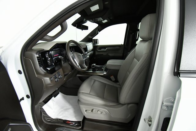 2024 Chevrolet Silverado 1500 LT Trail Boss photo 4