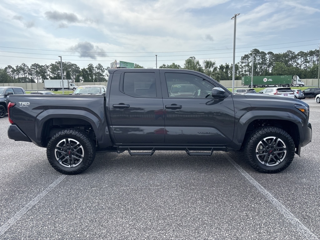 2024 Toyota Tacoma TRD Sport photo 6