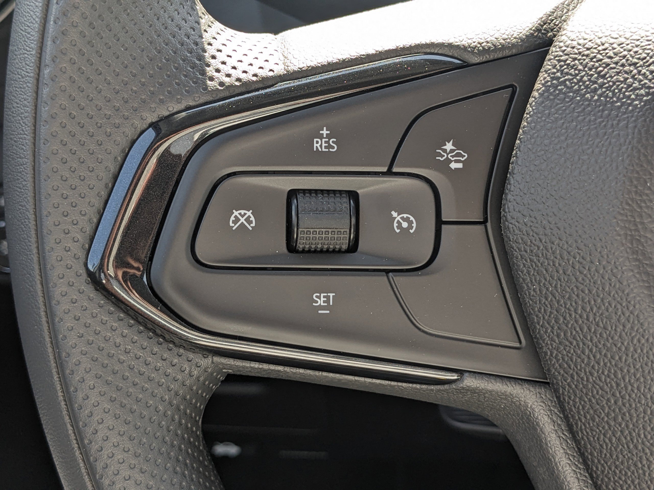 2025 Chevrolet Trailblazer LS photo 20