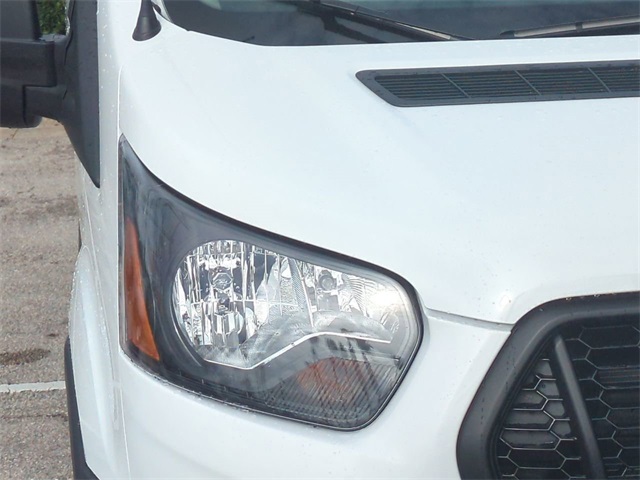 2025 Ford Transit Cargo Van photo 9